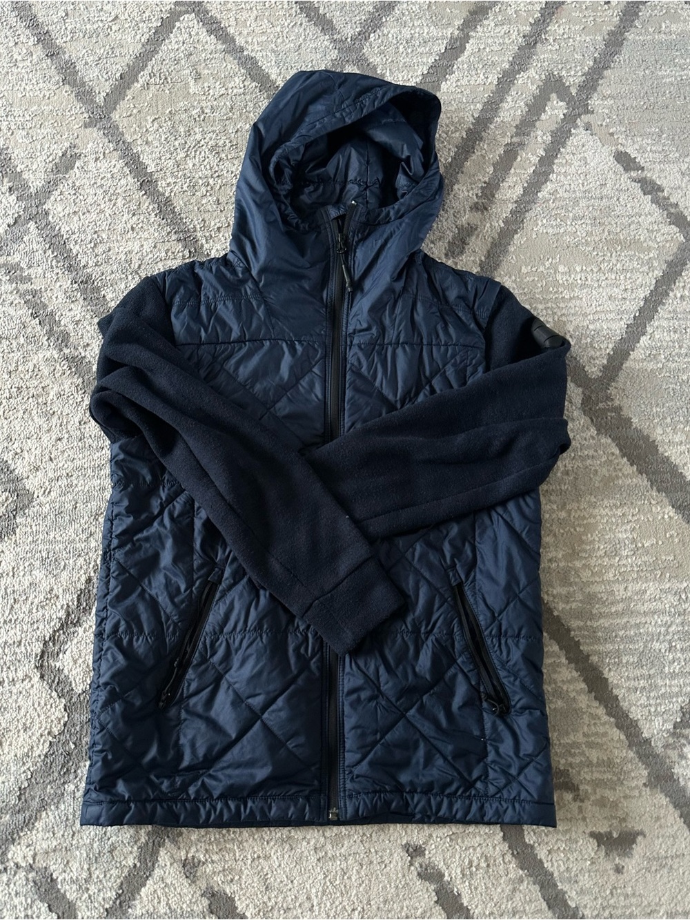 The North Face Jacket, Quilted Body Knit Sleeves, Men’s Size S